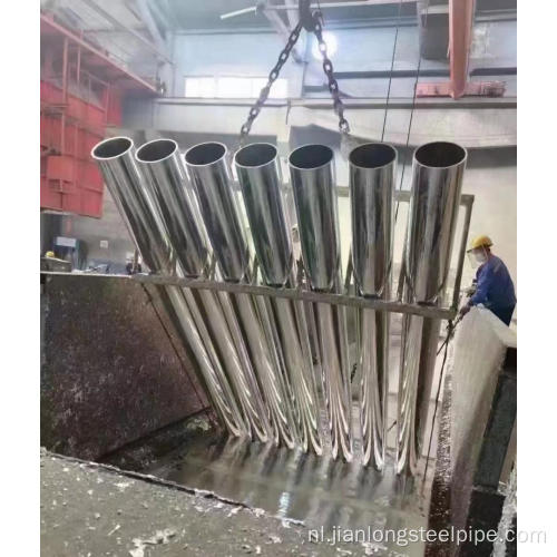 ASTM A795 Gegalvaniseerde stalen pijp 2022